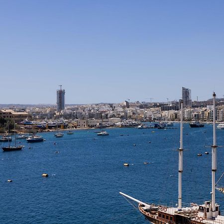 Sliema Seaview Modern Apartment Ngoại thất bức ảnh