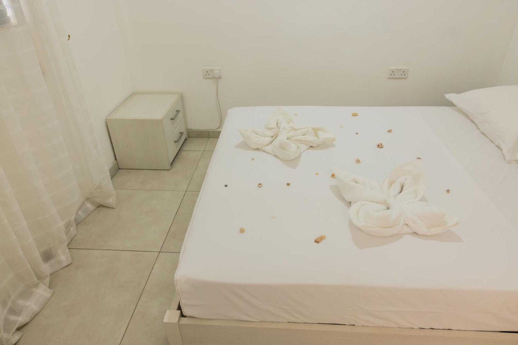 Sliema Seaview Modern Apartment Ngoại thất bức ảnh